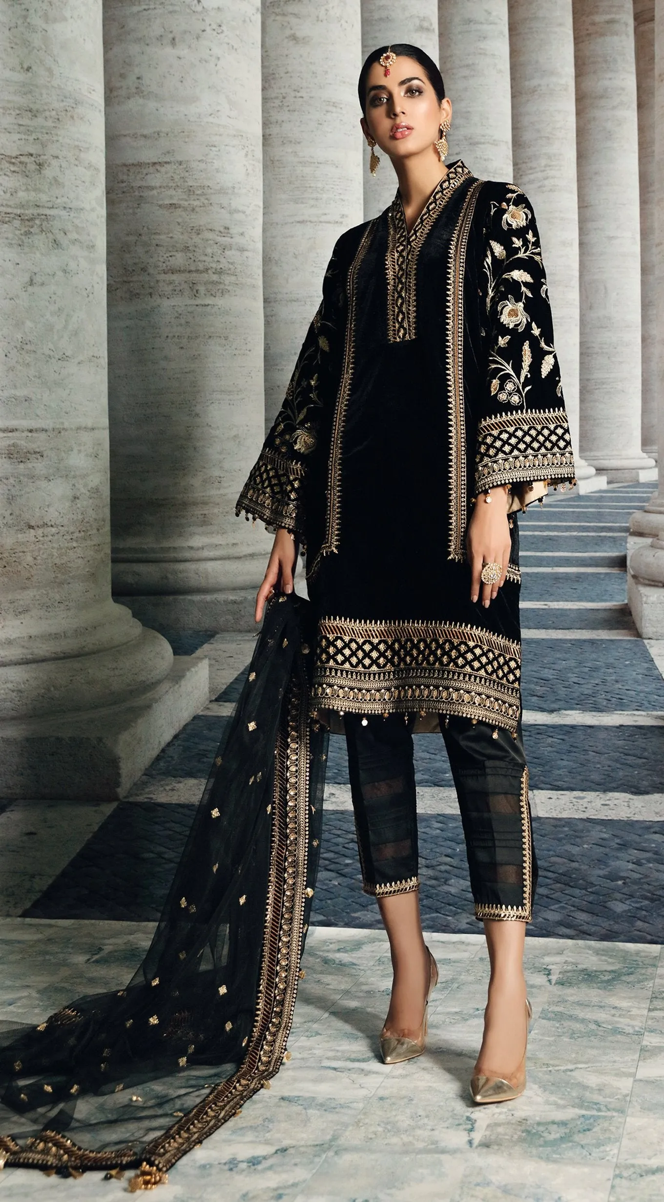 Anaya by Kiran Chaudhry – Velour De Luxe Velvet Collection – CELIA