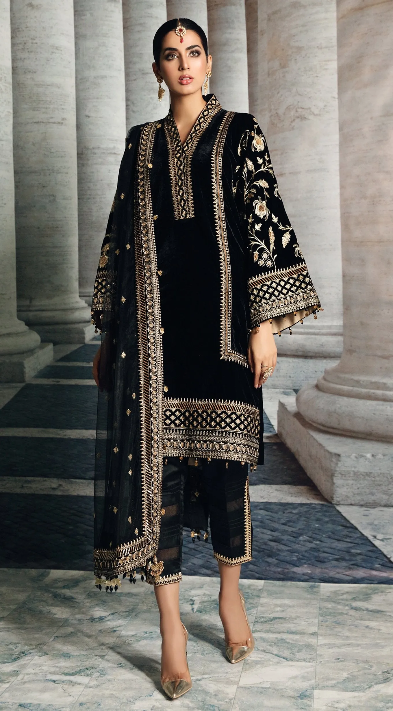 Anaya by Kiran Chaudhry – Velour De Luxe Velvet Collection – CELIA