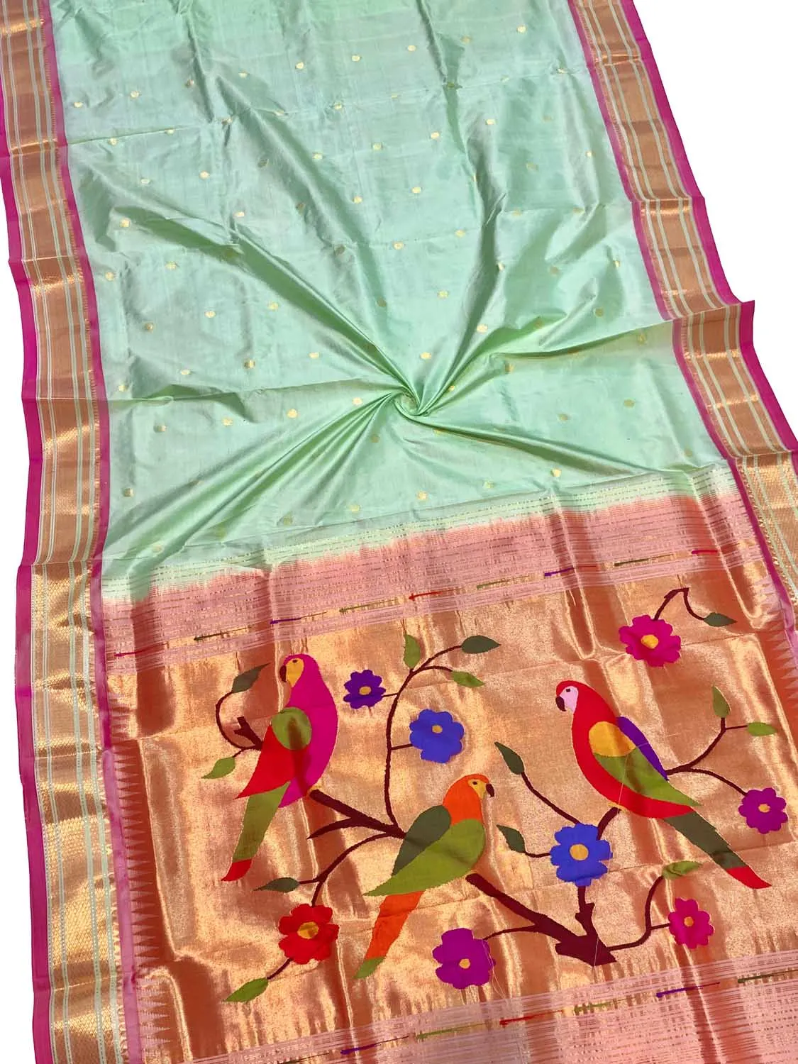 Exquisite Green Paithani Handloom Pure Silk Saree: Timeless Elegance