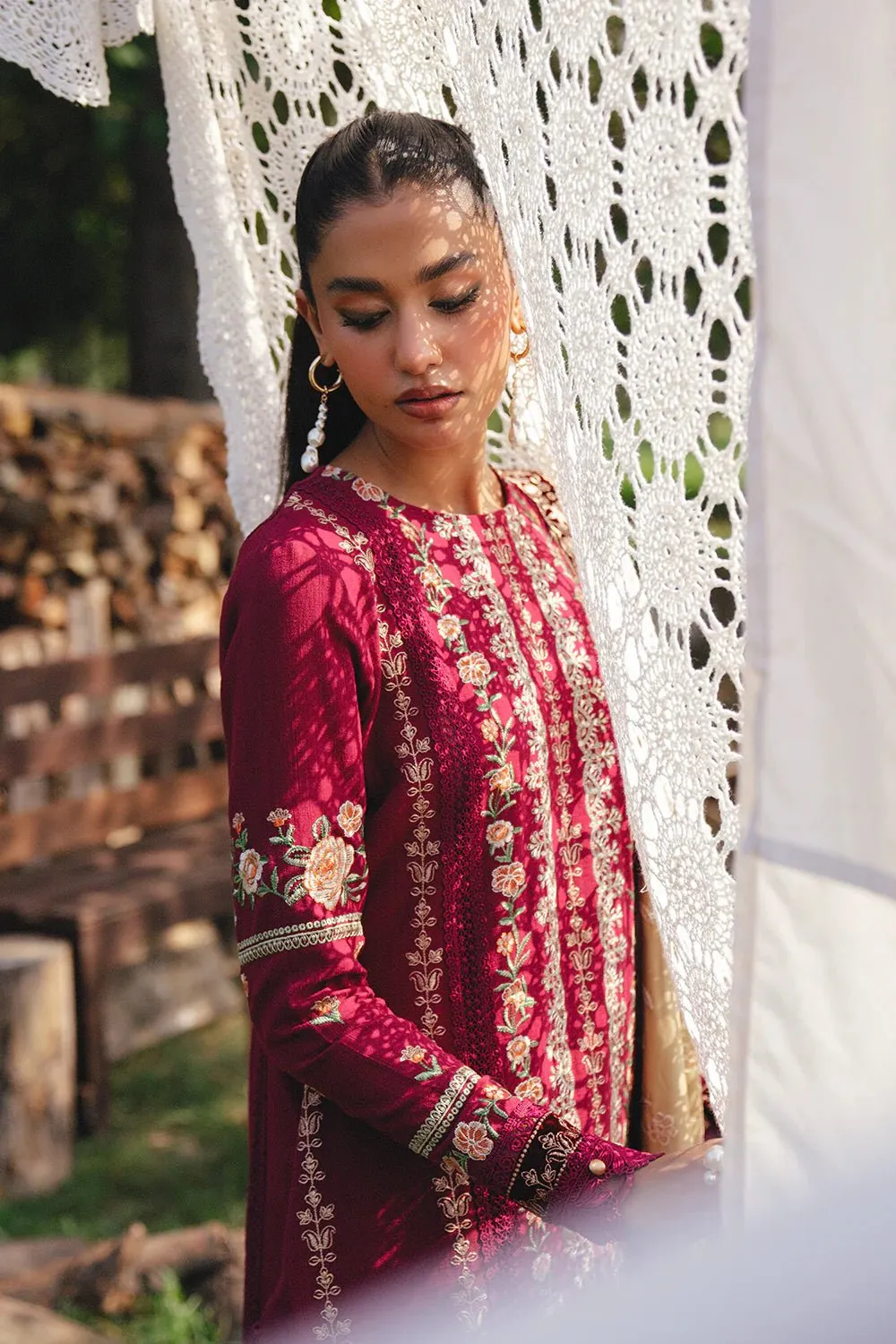 Saira Rizwan | Winter Unstitched '24 | SANSA-SRW24-09